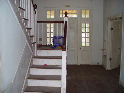 Foyer of Dew Plantation House.